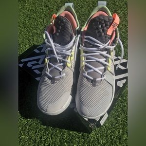 Air Jordan Russell Westbrook Why not Zero .2 size 13 Vast grey, pink, white.